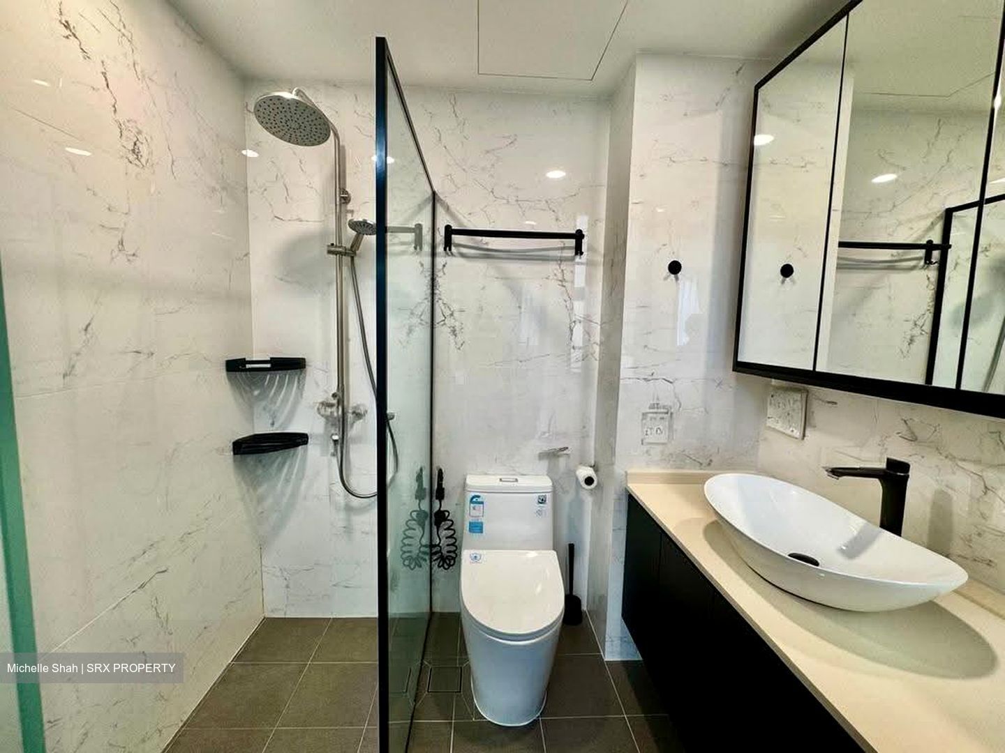 West Bay Condominium (D5), Condominium #637773991